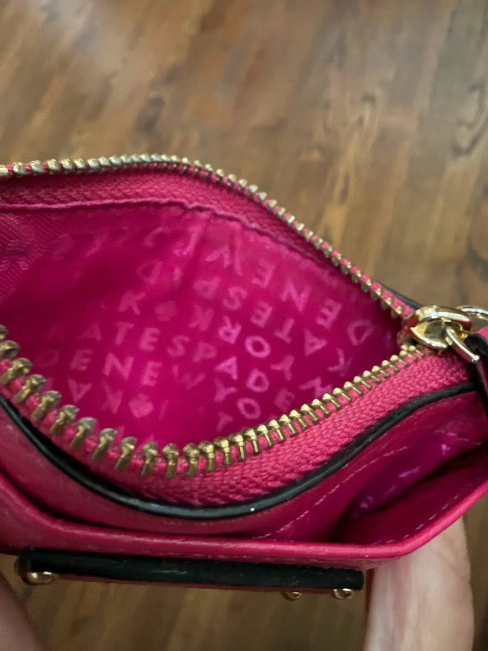kate spade Zip ID w/Card Slots